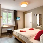 Meininger Mitte Hotel 3*