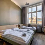 Ξενοδοχείο Meininger Mitte 3*