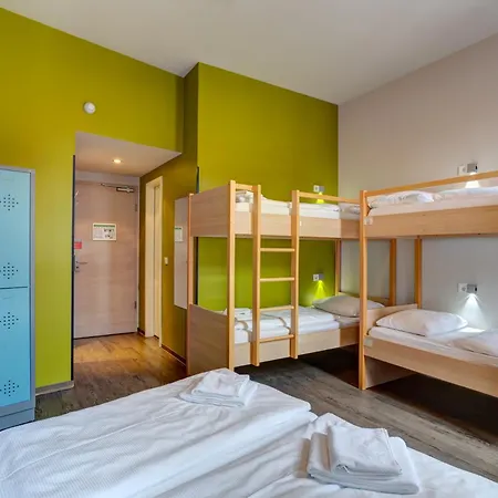 柏林米特梅宁阁酒店