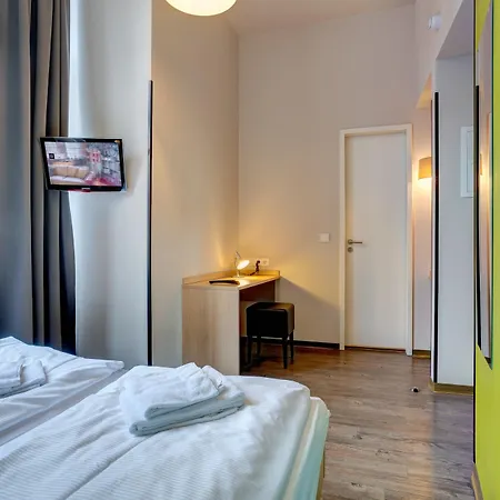 柏林米特梅宁阁酒店